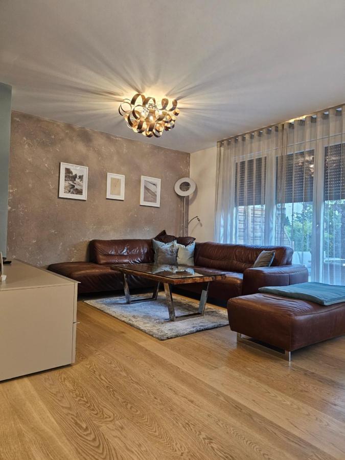 Cosy & Elegant Cityhouse With Garden Вена Экстерьер фото